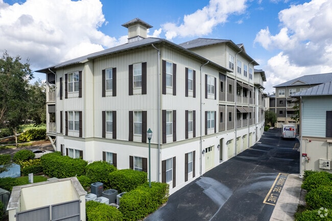 764 Celebration Ave Celebration, FL 34747 - Carlyle Residences