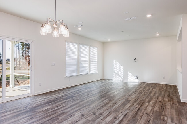 Building Photo - 2710 Turner Pines Dr
