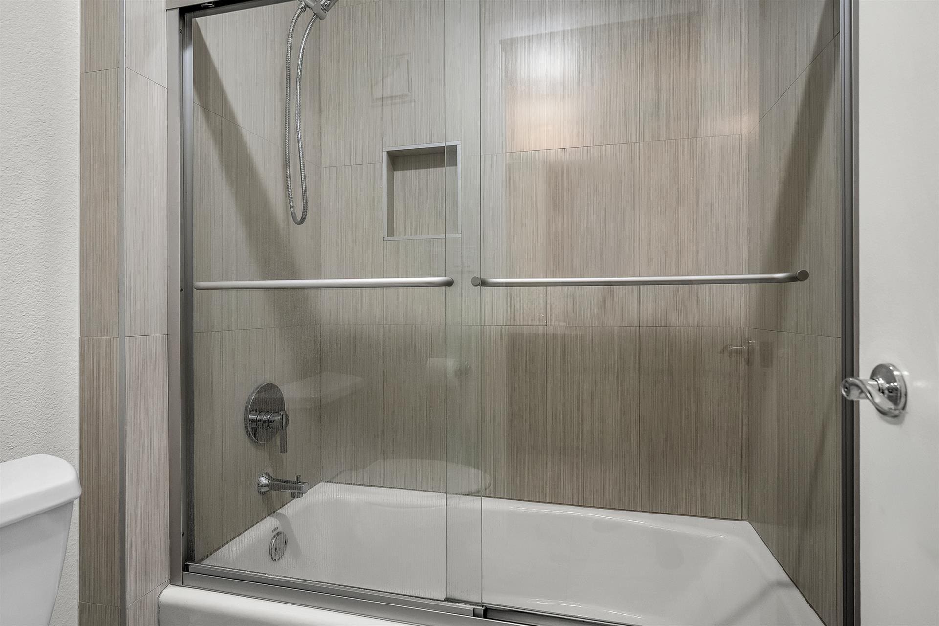 Building Photo - 200 N Swall Dr