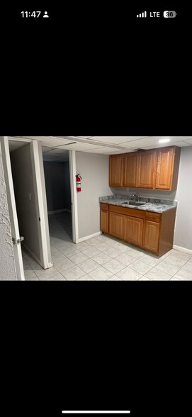 Building Photo - 735 Audrey Dr