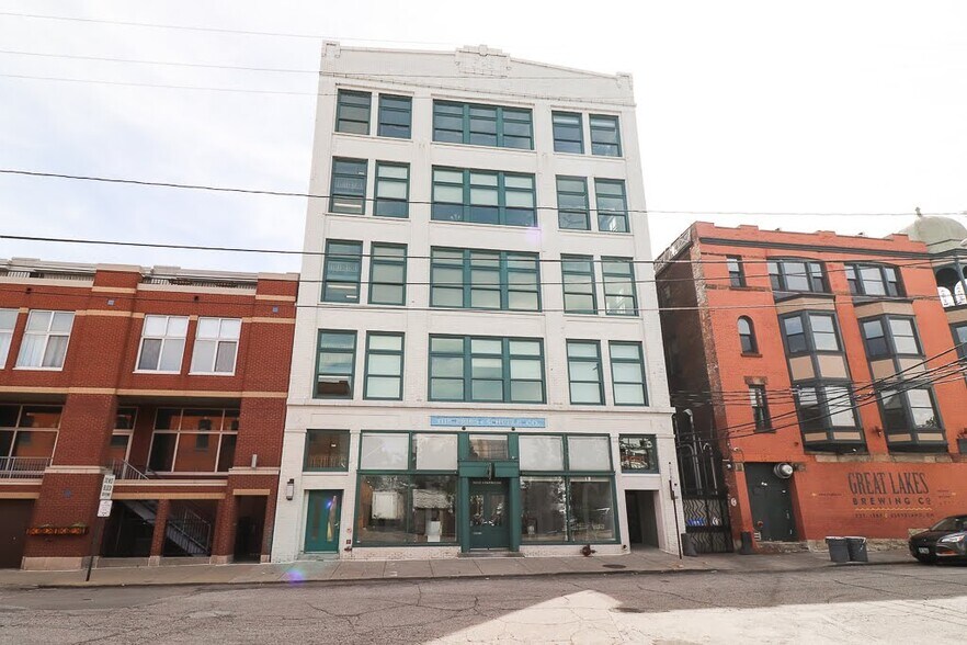 Building Photo - 1951 W 26th St