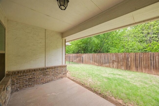 Building Photo - 5600 Campbell Creek Dr