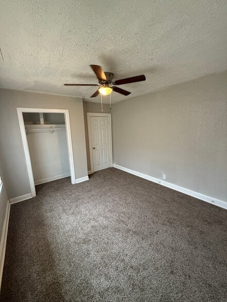 Building Photo - 4431 The Paseo
