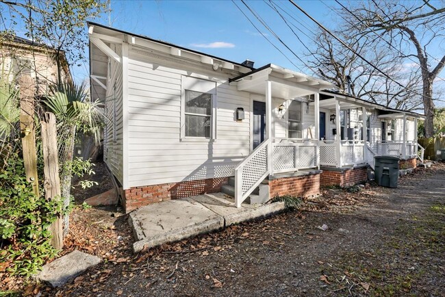 Building Photo - 1708 Lennox Ct