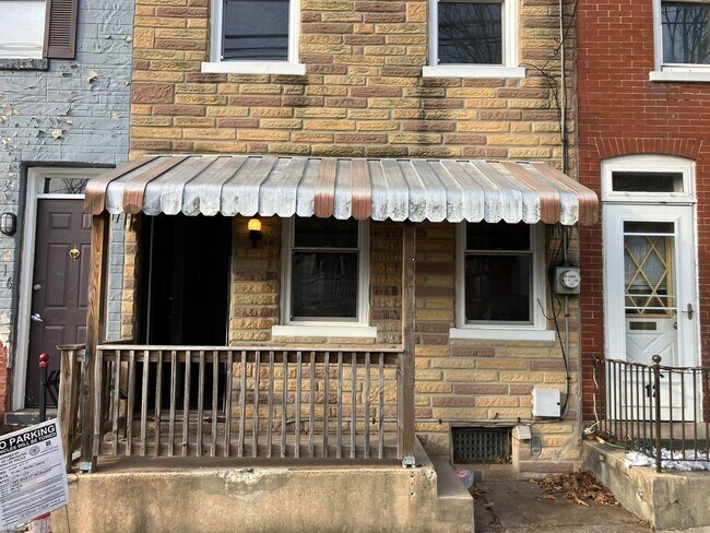 Building Photo - 14 Old Dorwart St