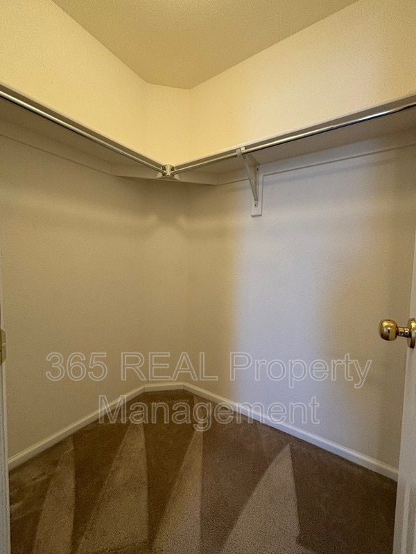 Building Photo - 10108 W 13th St