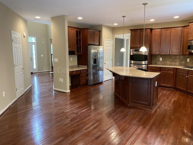 Building Photo - 121 Riggs Rd