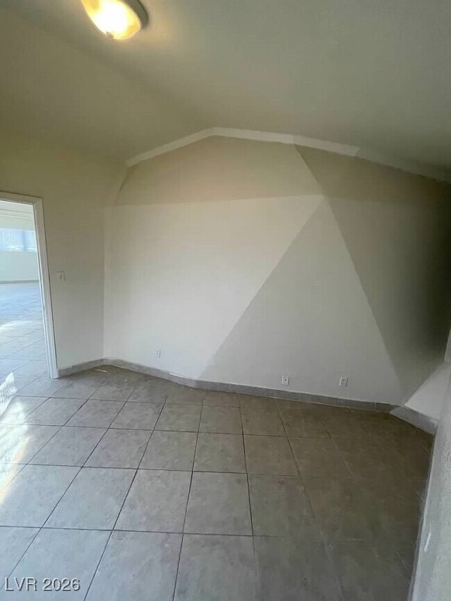 Building Photo - 1427 San Felipe Dr