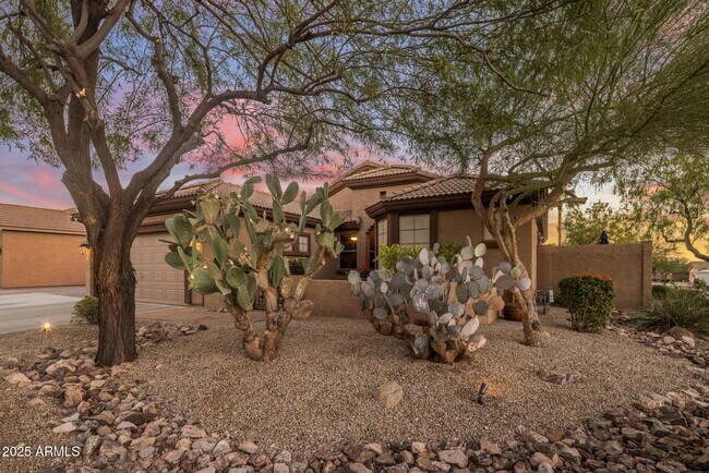 Building Photo - 9053 E Hobart St