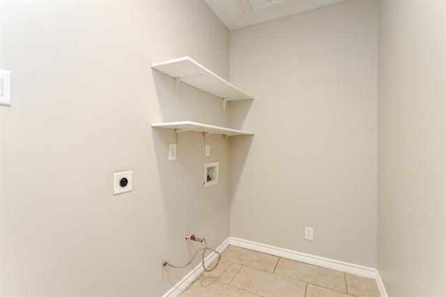 Building Photo - 10265 San Lorenzo Dr