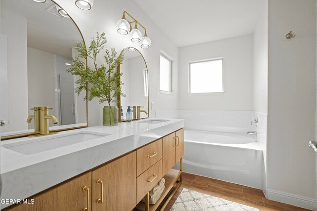 Building Photo - 3760 Loma Jacinto