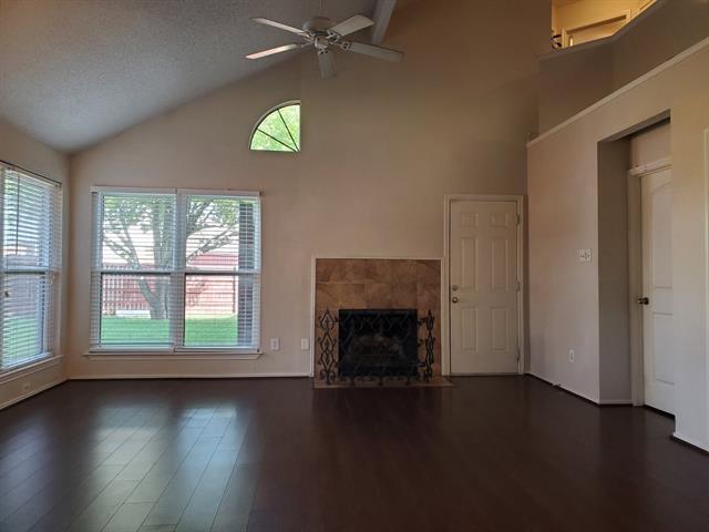Building Photo - 1704 Quail Run Dr