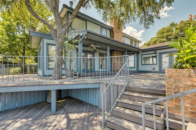 Building Photo - 6800 Falcata Cove