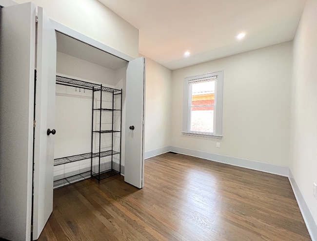 Building Photo - 5006 Seminole St