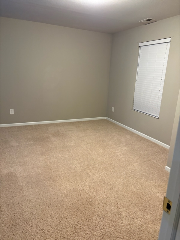 Building Photo - 722 Sinclair Dr