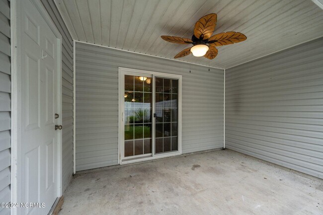 Building Photo - 235 E Murrow Ln