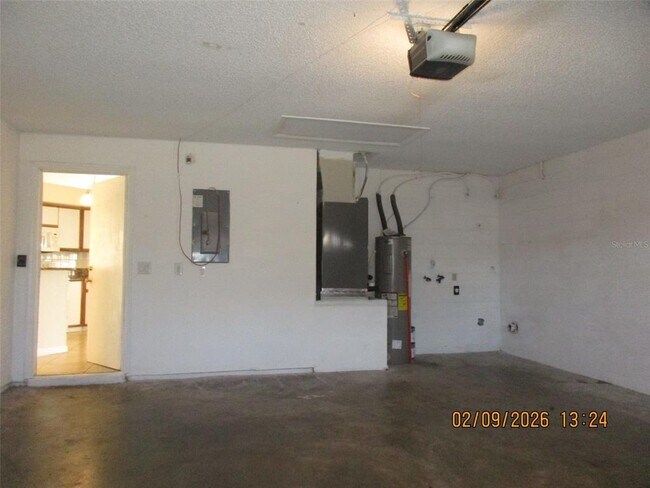 Building Photo - 185 Seabreeze Cir