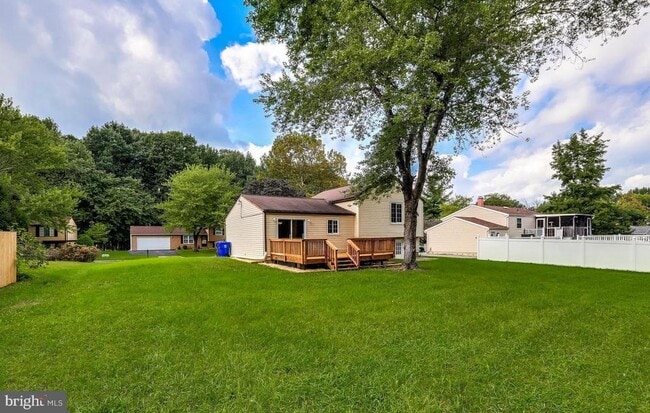 Building Photo - 2320 Ironwood Dr