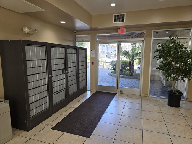 Mailboxes and Main Entrance - 5325 Newcastle Ave