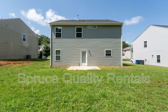 Building Photo - 1925 Glenburn Dr