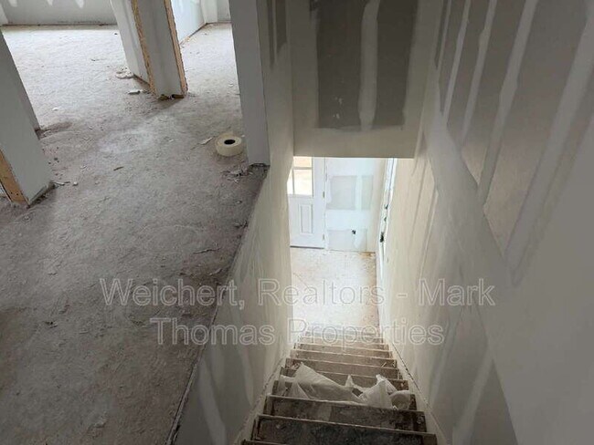 Building Photo - 1203 Fern St