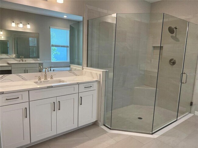 Building Photo - 9265 Tequila Sunrise Dr