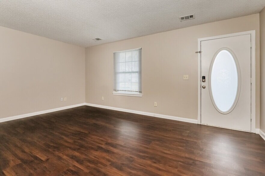 Building Photo - 1367 Misty Ridge Ct