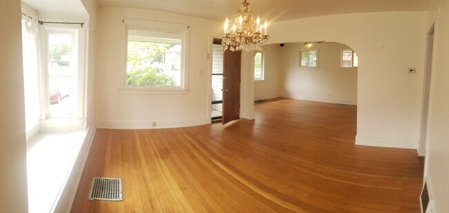 Building Photo - 144 N 1000 W