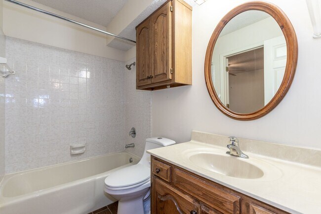 Building Photo - 7236 E 65th St