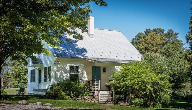 Building Photo - 35 Jennings Rd