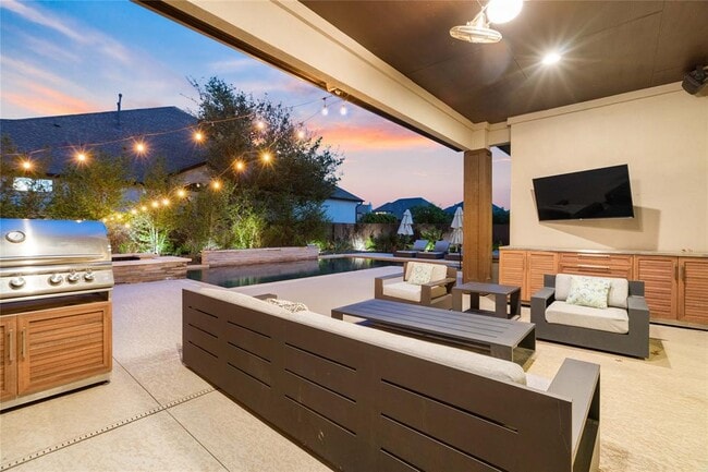 Building Photo - 2500 Yuma Trl