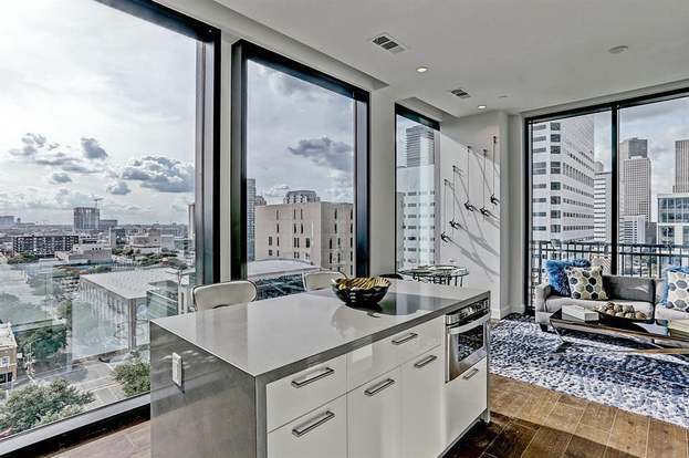 Building Photo - 1211 Caroline-449.2