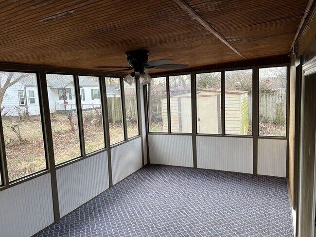 Building Photo - 2129 S Delaware Ave