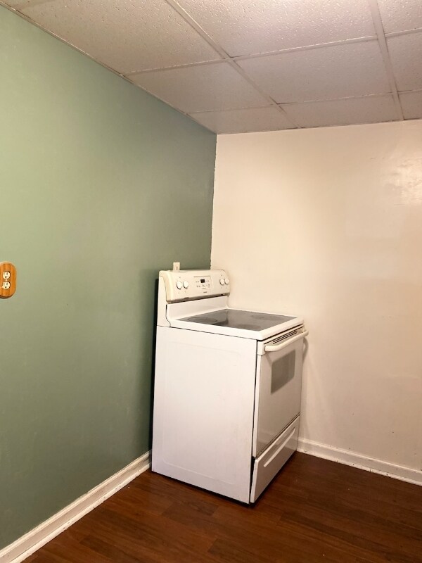 Building Photo - 709 W Chestnut St
