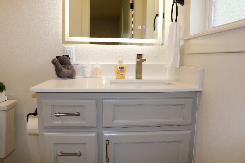 Building Photo - 805 SW 2nd St