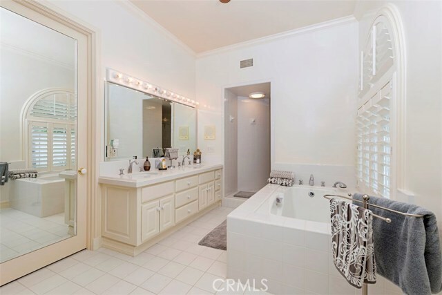Building Photo - 97 Ritz Cove Dr
