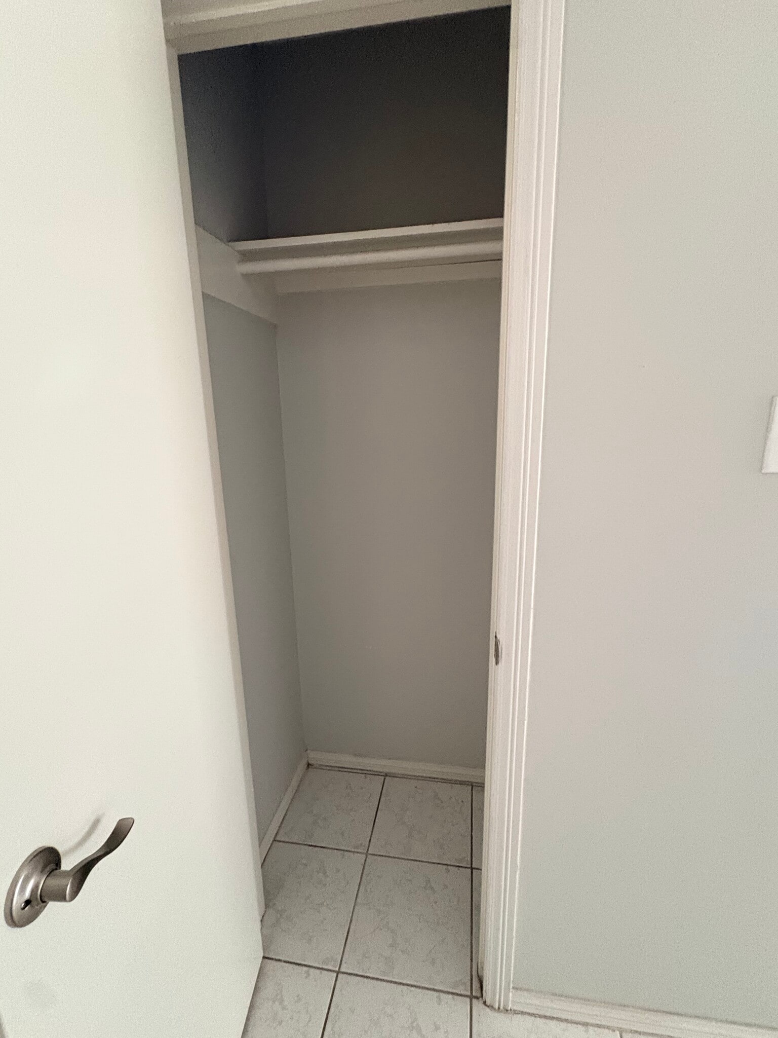 Entry closet 1 - 2921 W Iris Ave