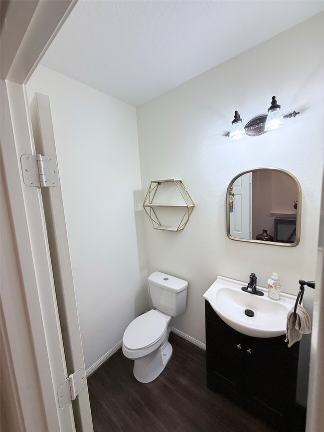 Building Photo - 18406 S Roaring River Ct