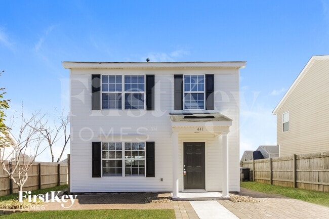 Building Photo - 441 1st Turn Ct SW