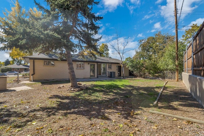Building Photo - 2021 Sherrelwood Cir