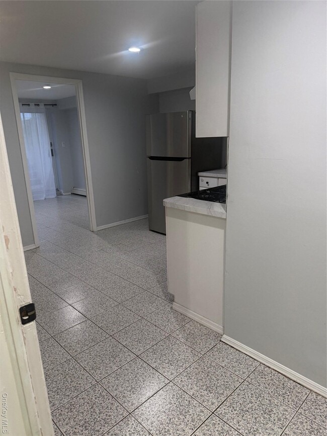 Building Photo - 132-11-132-11 11th Ave