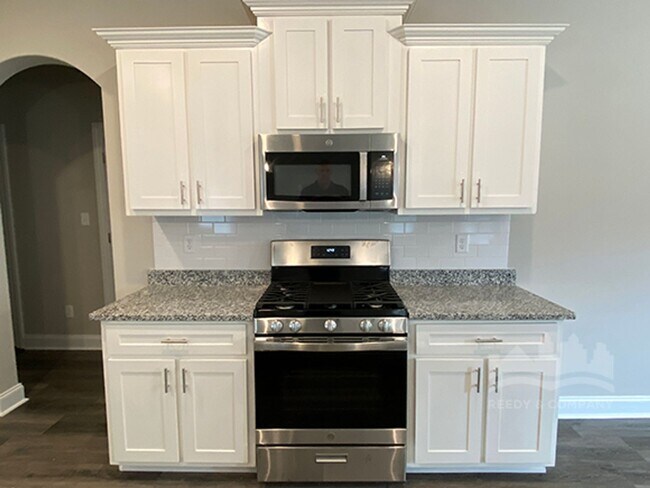 Building Photo - 9691 Jackson Run Ln