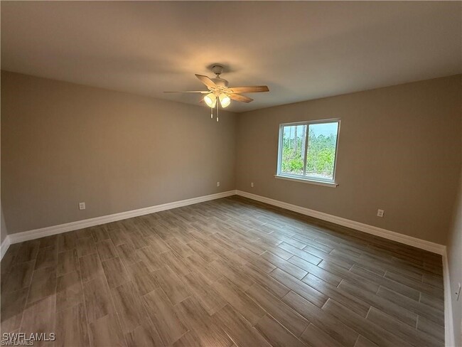Building Photo - 307 Broward Ave