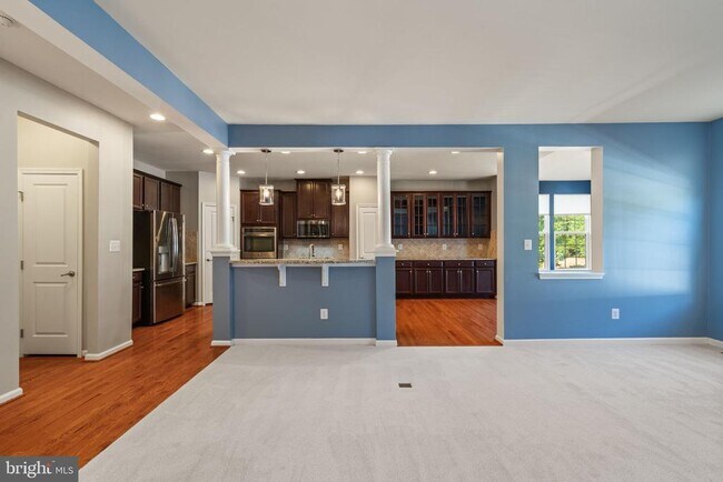 Building Photo - 3175 Fledgling Cir