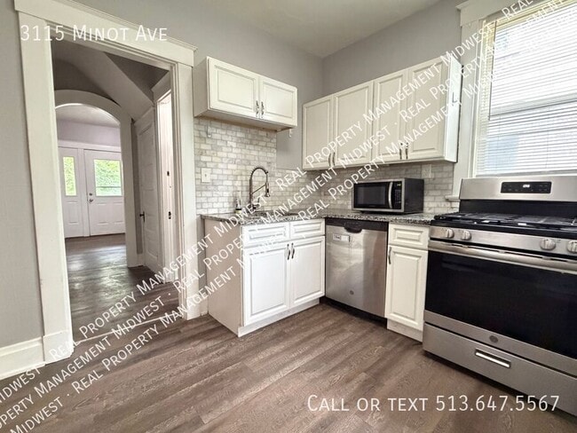 Building Photo - 3115 Minot Ave