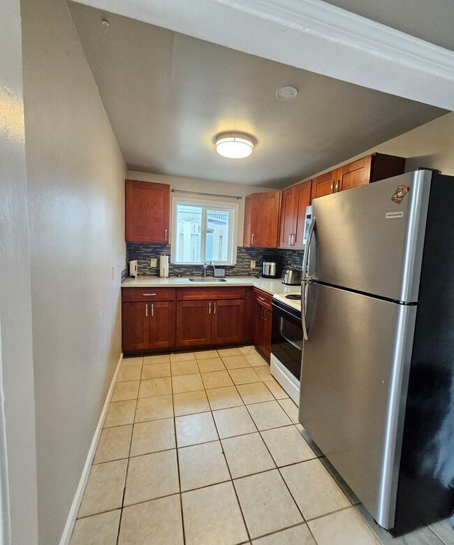 Building Photo - Cozy 1 bedroom in North Kihei