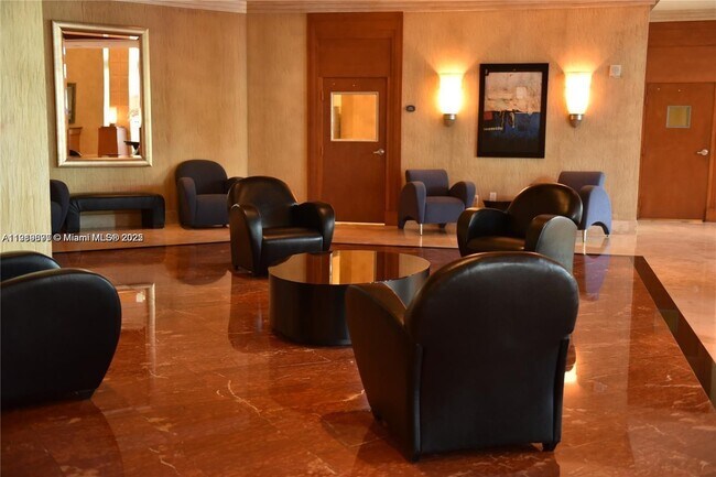 Building Photo - 7900 Harbor Island Dr