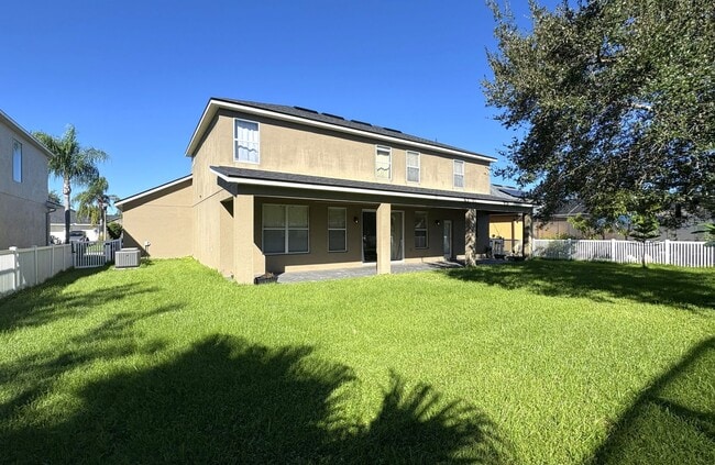 Building Photo - Available NOW!  Stunning 5-Bedroom Home in...