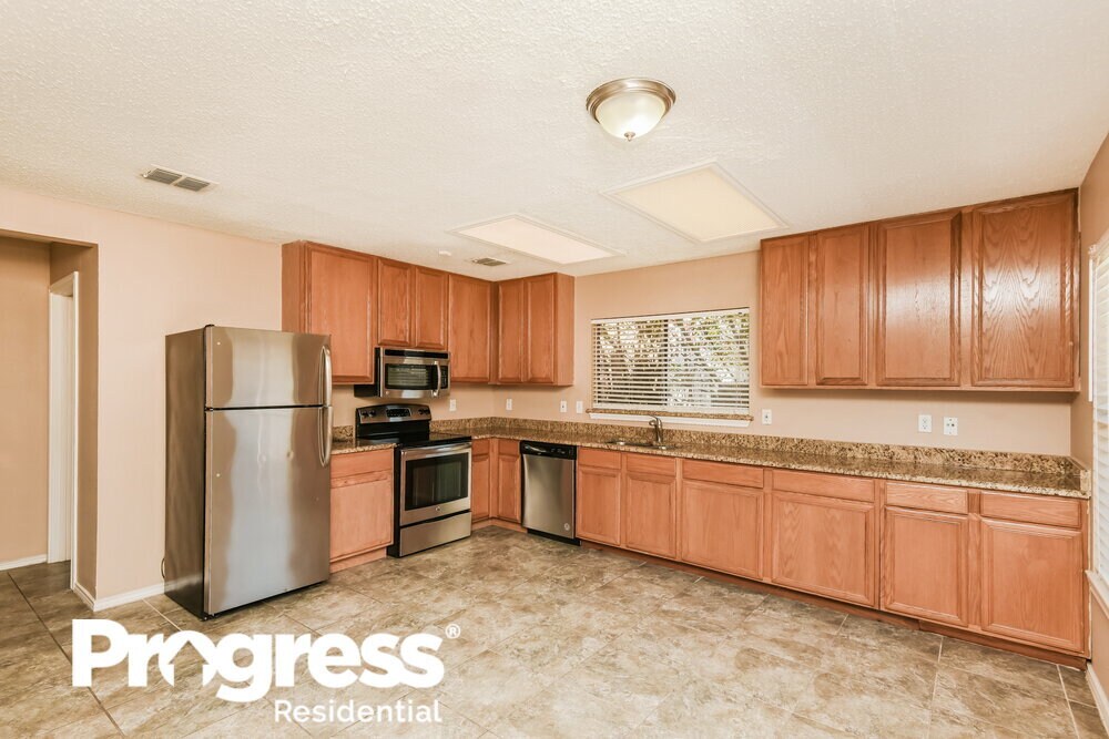 Building Photo - 3505 Chapel Pointe Trail