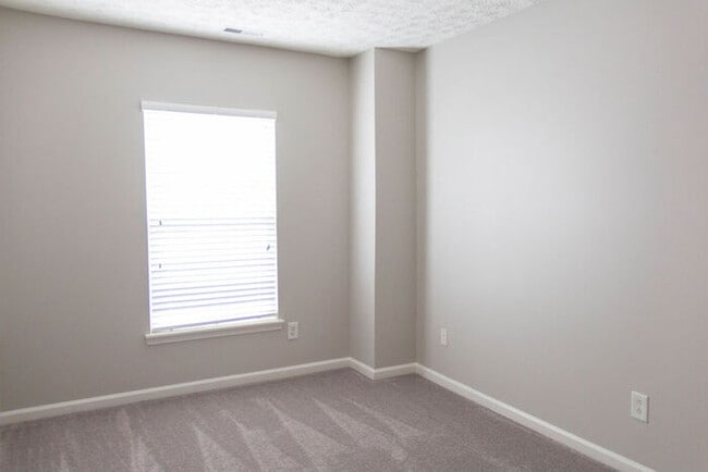 Building Photo - Beautiful Durham Townhome For Rent